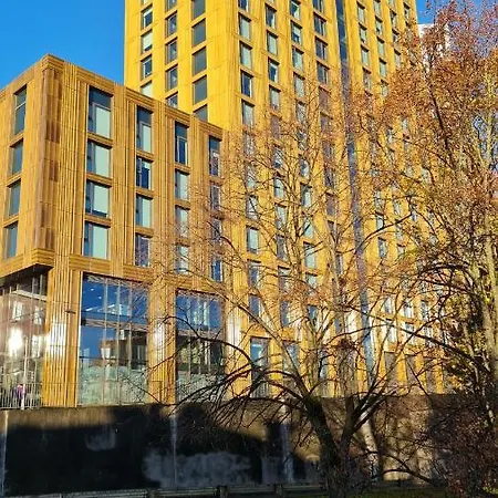 Kest Cozy In Leeds! *